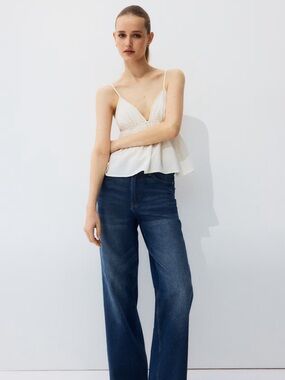 Classic Straight-Leg High-Rise Women's Jeans in Dark Blue- H&M